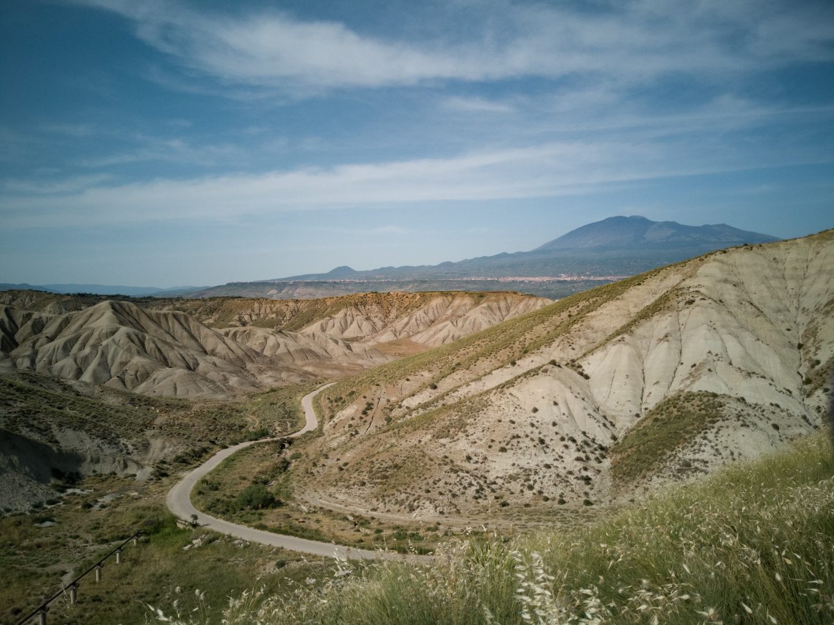 I Calanchi di Centuripe saranno una delle location di un road&nbsp;movie